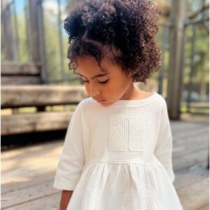 Meet your Posher, Noelle